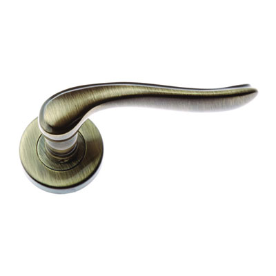 Antique Brass Handle Thumb