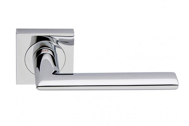 Polished Chrome Handle